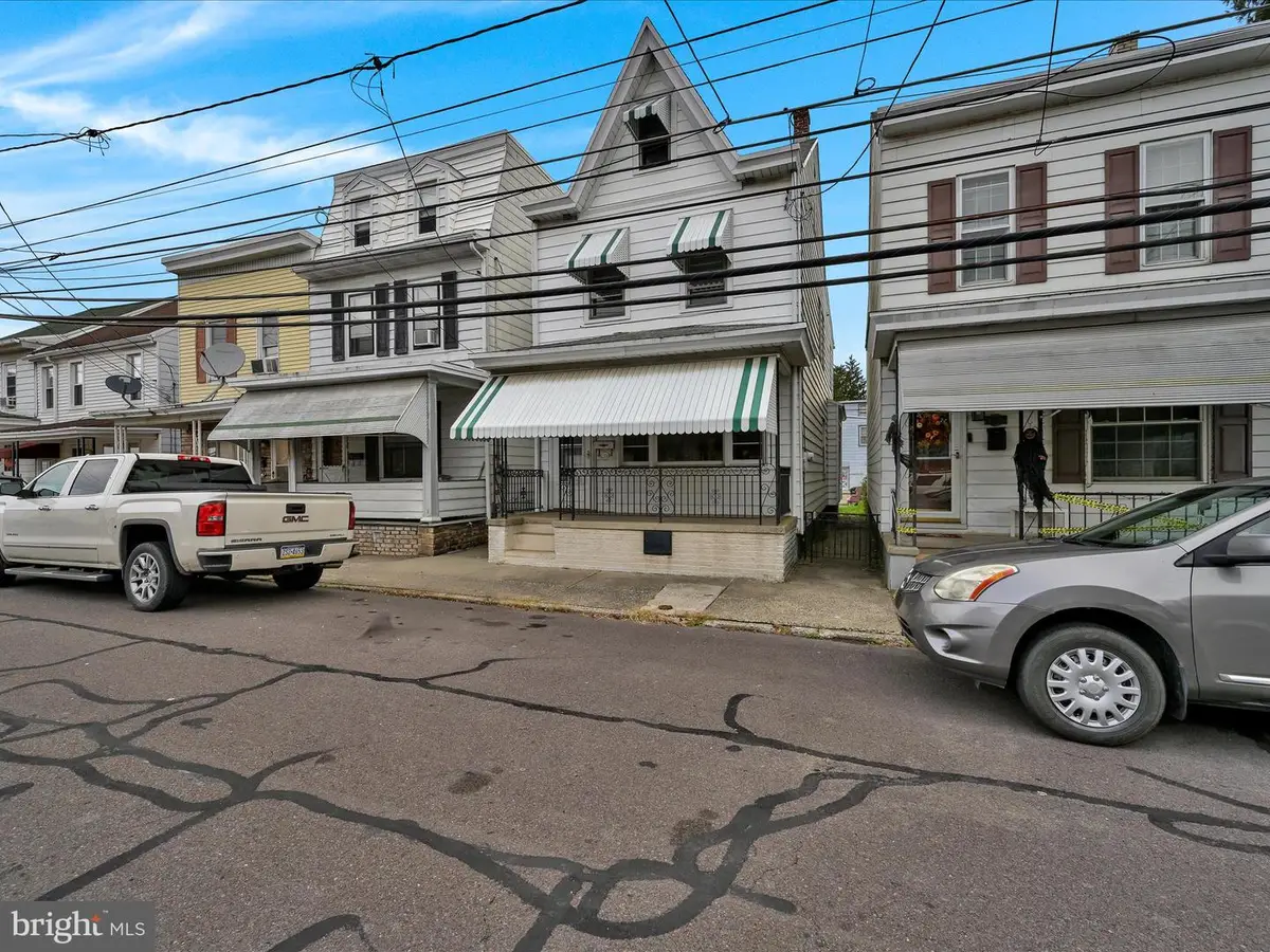 219 S 3rd St, Saint Clair, PA 17970 - Image #1