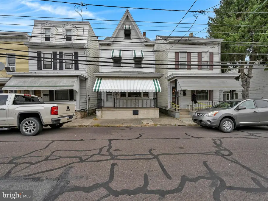 219 S 3rd St, Saint Clair, PA 17970 - Image #3