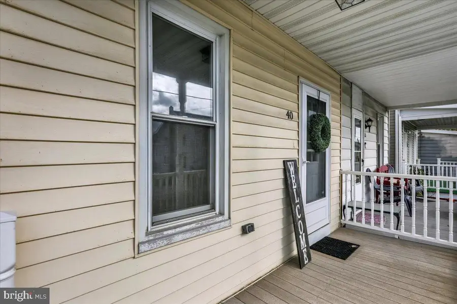 40 W Adamsdale Rd, Schuylkill Haven, PA 17972 - Image #2