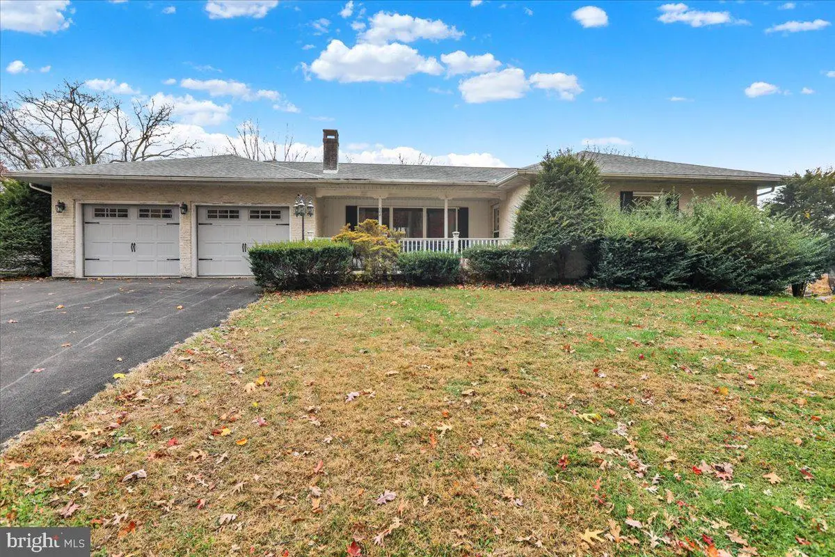 508 American Legion Blvd, Pine Grove, PA 17963 - Image #1