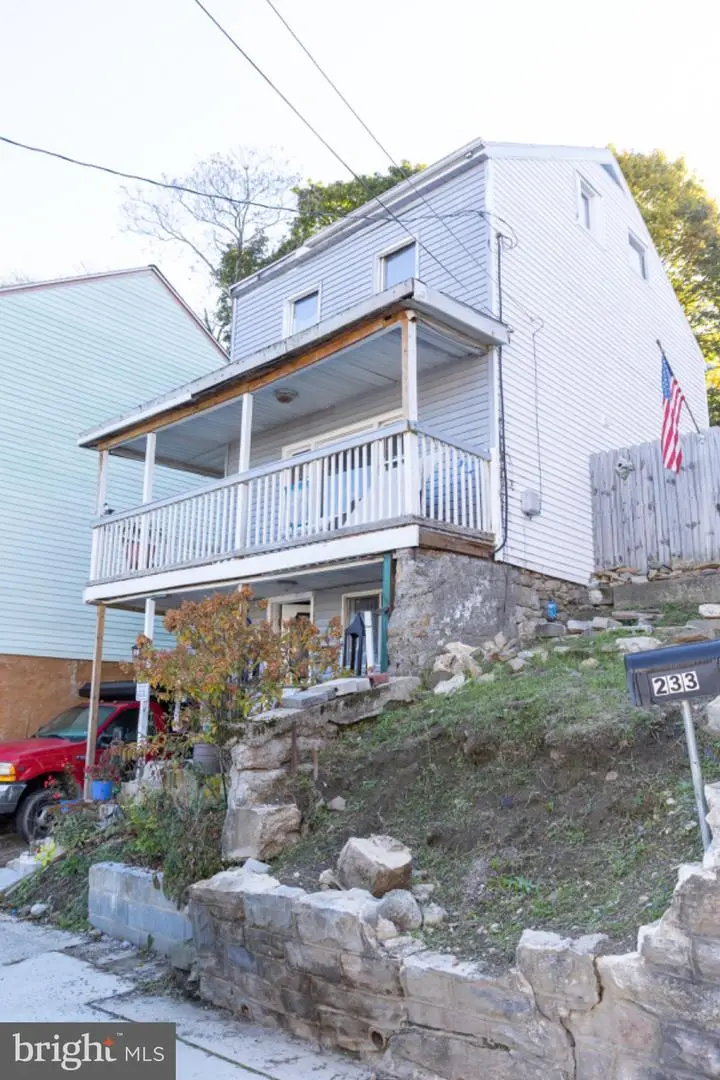 231 Laurel St, Minersville, PA 17954 - Image #2