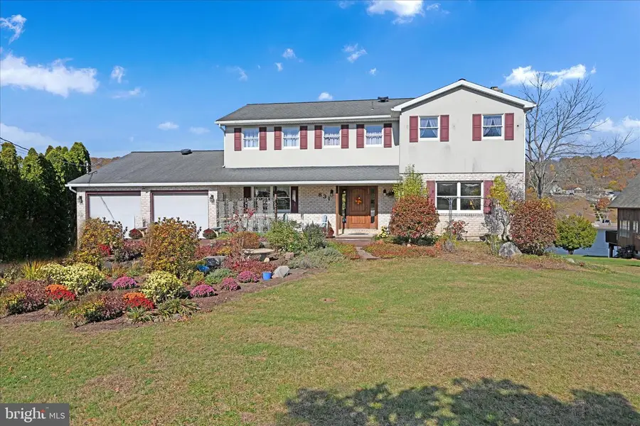 831 Cayuga Cv, Auburn, PA 17922 - Image #3