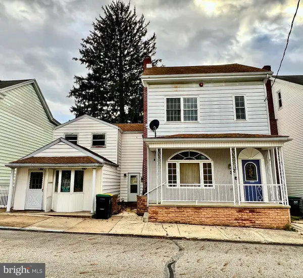 323 N Hobart St, GORDON, PA 17936