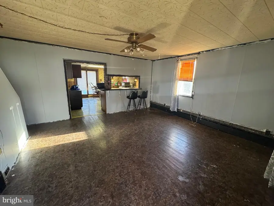 522 Forest Ln, Pottsville, PA 17901 - Image #3