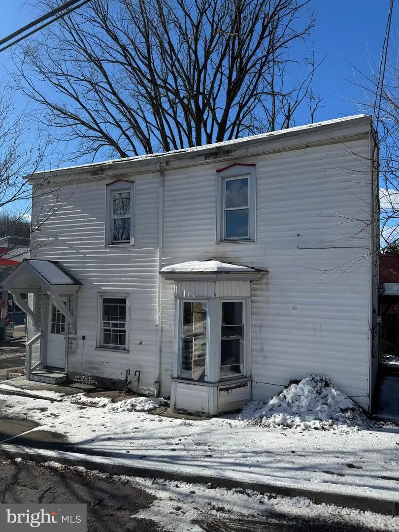 8 N Hoffman Blvd, Ashland, PA 17921 - Image #2