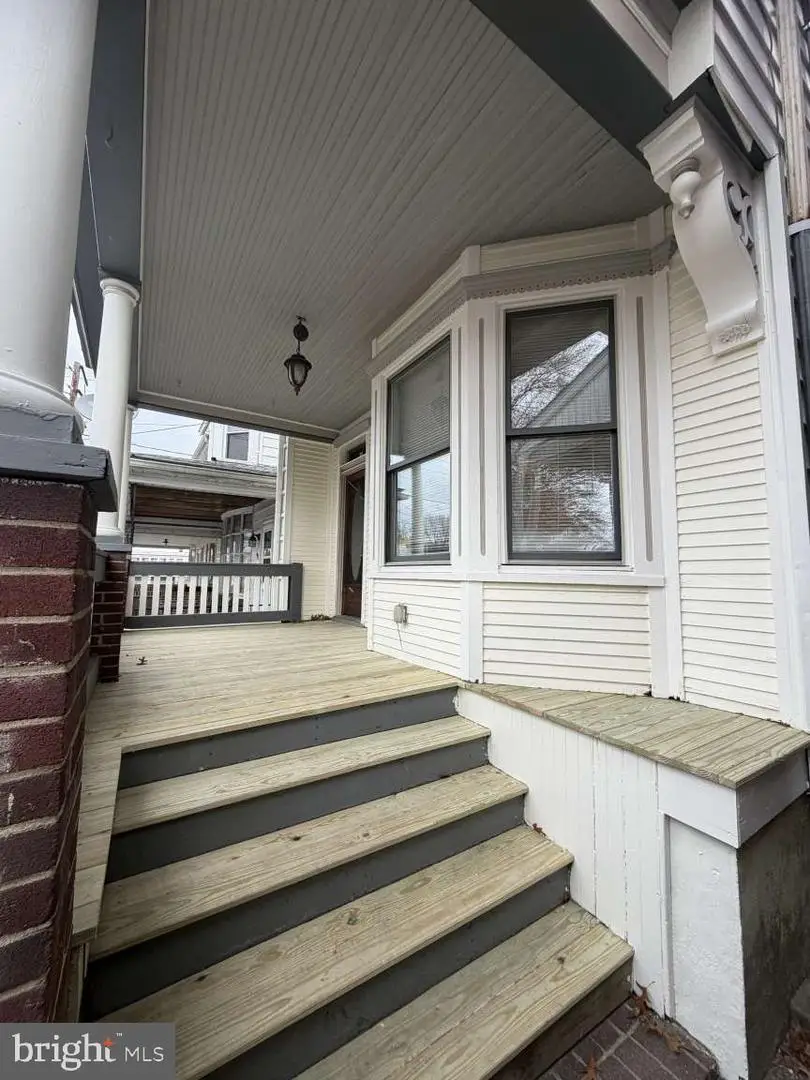 105 S 4th St, Minersville, PA 17954 - Image #2