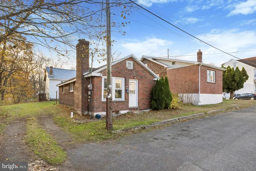 400 S Nice, Frackville, PA 17931 - Image #2