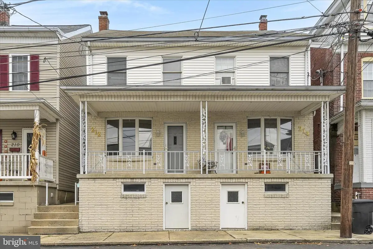 212 Broad St, Saint Clair, PA 17970 - Image #1