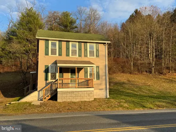 1032 Clamtown Rd, TAMAQUA, PA 18252