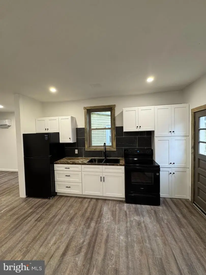 126 Vaux Ave, Tremont, PA 17981 - Image #3