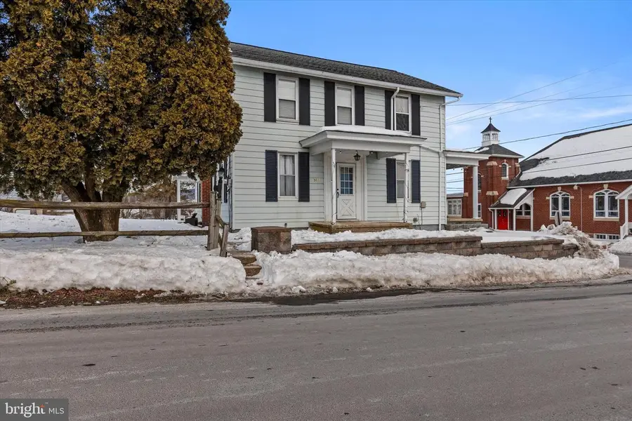 501 Valley Rd, Tamaqua, PA 18252 - #2