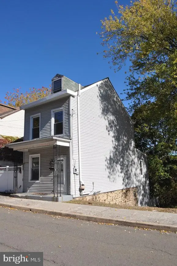646 N 2nd St, Pottsville, PA 17901 - Image #2