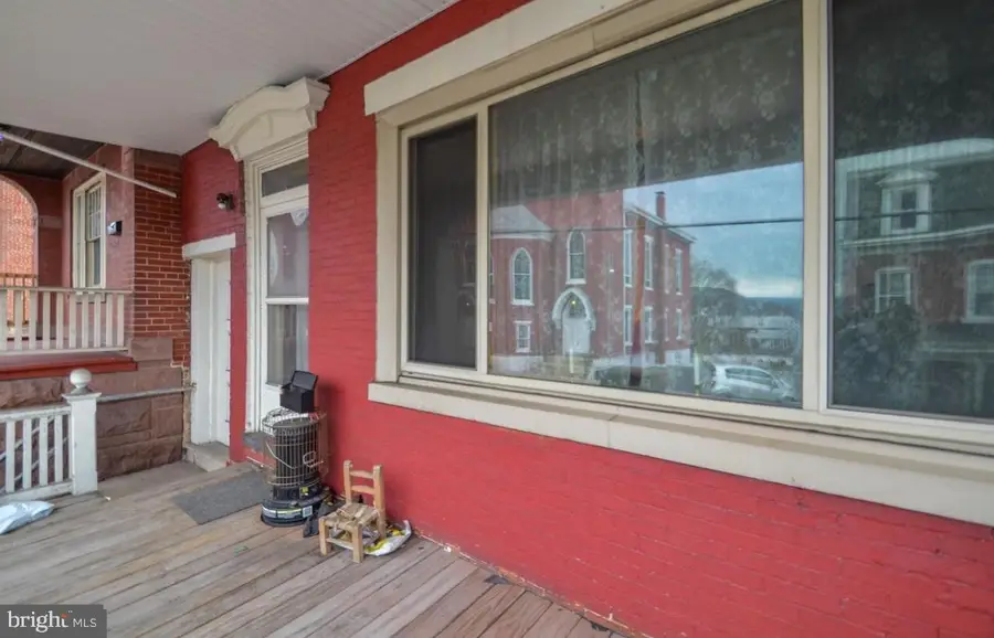 214 E Main St, Schuylkill Haven, PA 17972 - Image #2