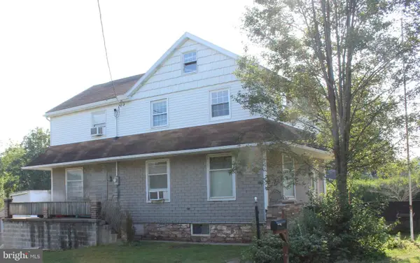 110 S 17th St, TOWER CITY, PA 17980