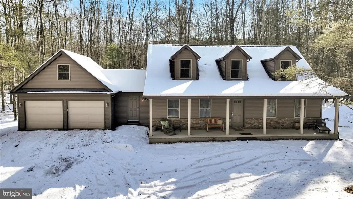 107 Dorset Rd, New Ringgold, PA 17960 - Image #1