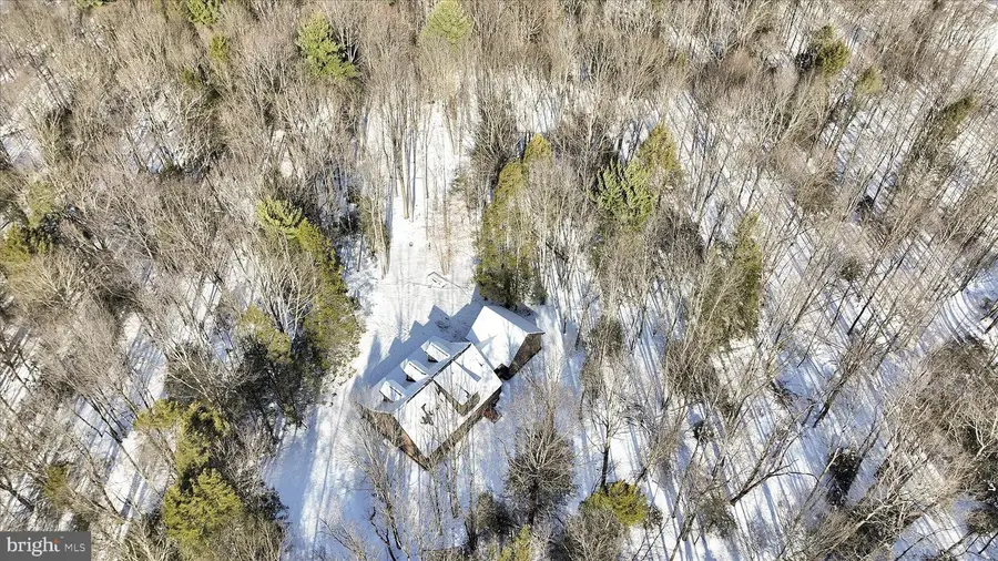 107 Dorset Rd, New Ringgold, PA 17960 - Image #3