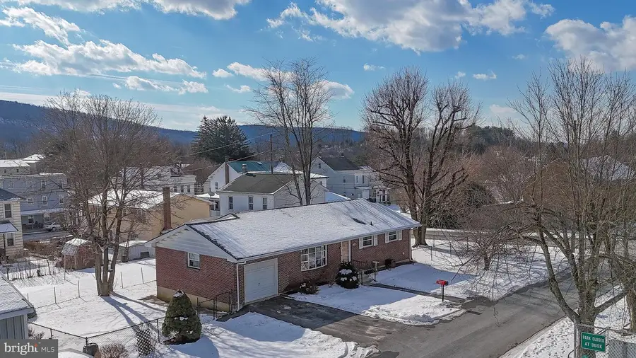 214 Chestnut St, Tuscarora, PA 17982 - Image #2