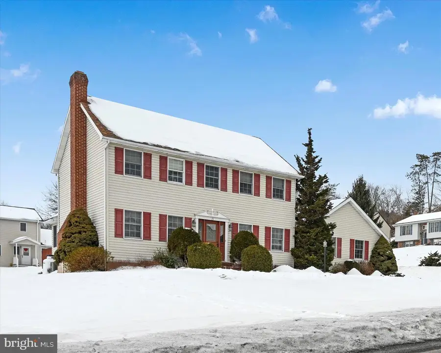 19 Fox Hollow Rd, Pottsville, PA 17901 - #3