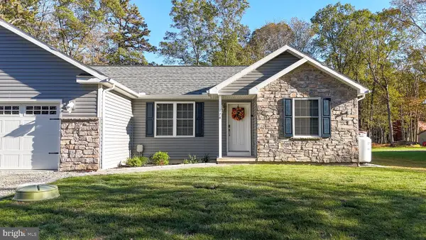 176 Lake Dr, NESQUEHONING, PA 18240