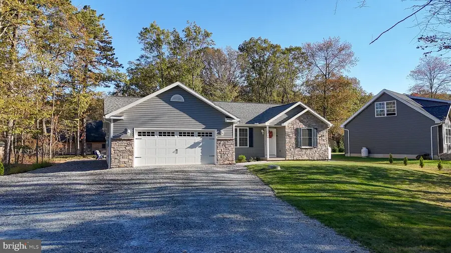 176 Lake Dr, Nesquehoning, PA 18240 - #3