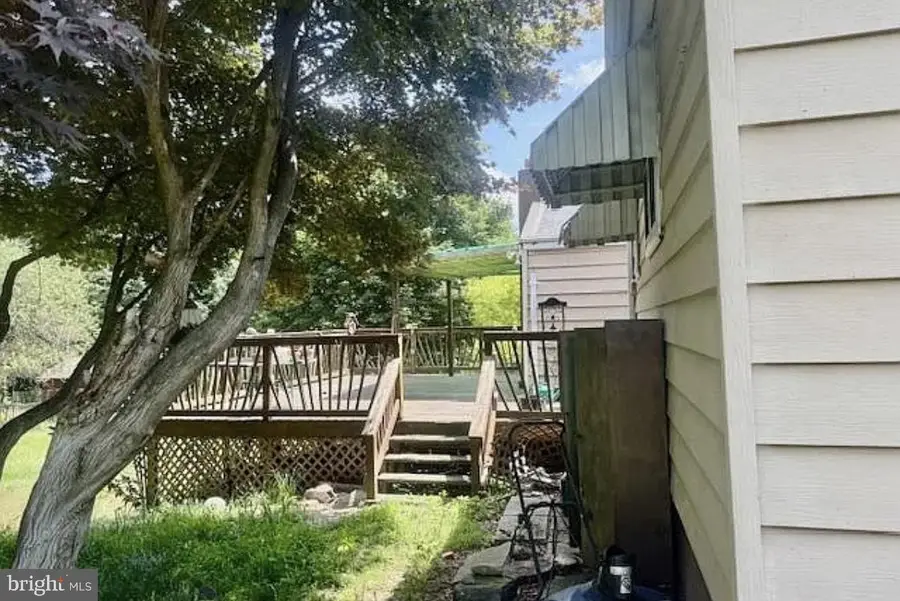 225-227 Furnace St, Shenandoah, PA 17976 - #2