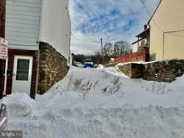 0 Sunbury St, MINERSVILLE, PA 17954