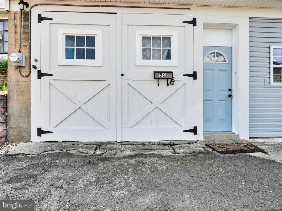 50 W Savory St, Pottsville, PA 17901 - #2