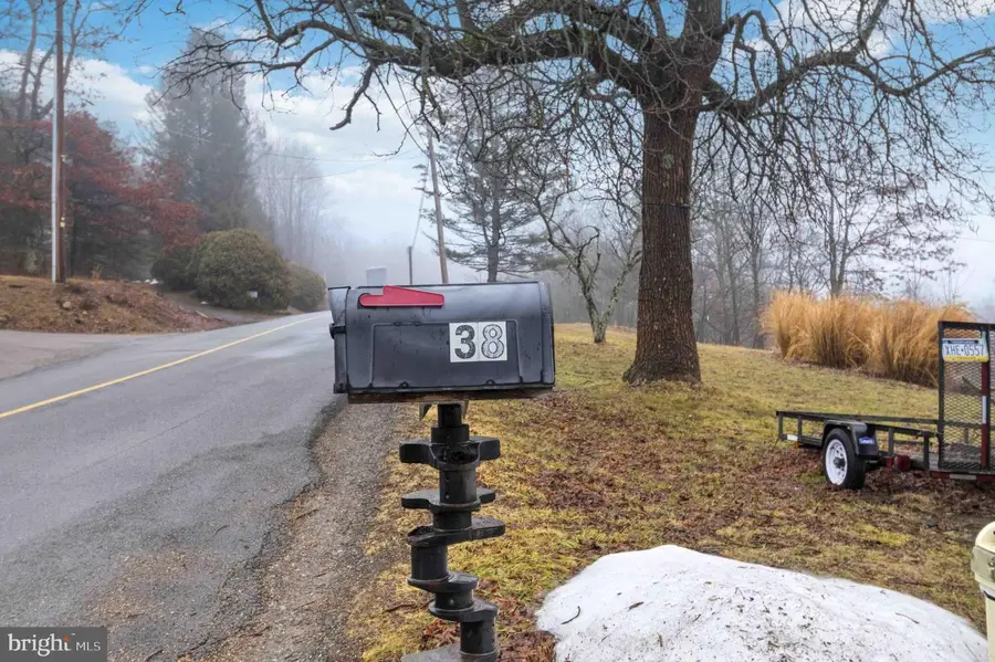 38 State Rd, Barnesville, PA 18214 - #3