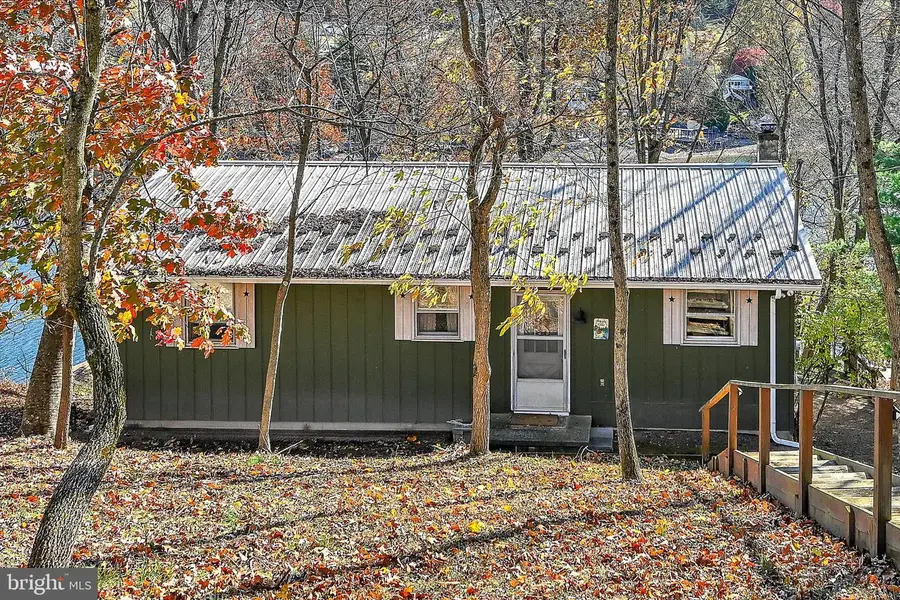 1503 Wynonah Dr, Auburn, PA 17922 - #2