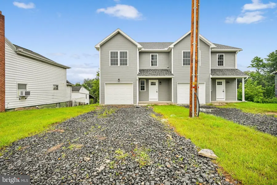 1336 Seneca St, Pottsville, PA 17901 - #3