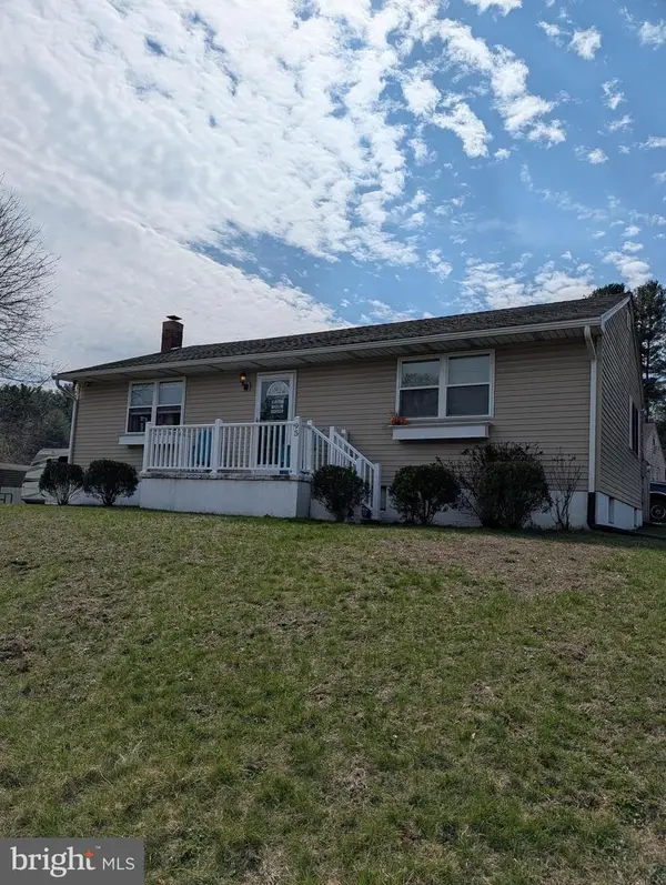 95 New St, POTTSVILLE, PA 17901