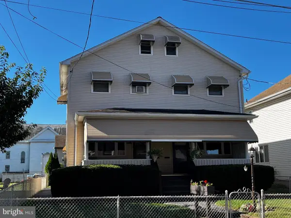 110-112 E Grant St, MCADOO, PA 18237