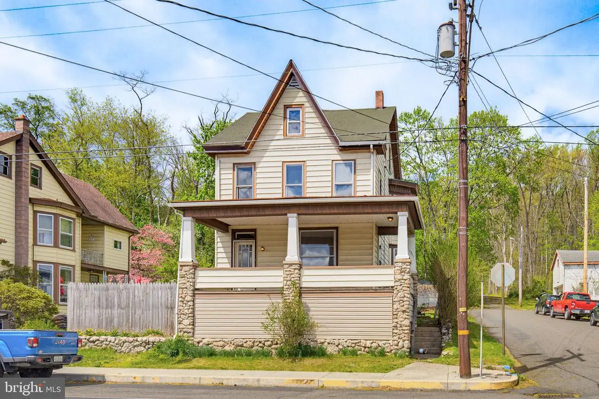 1947 E Grand Ave, Tower City, PA 17980 - #1