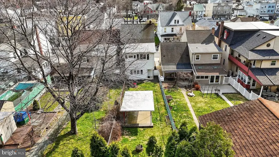 518 Washington St, Tamaqua, PA 18252 - #2