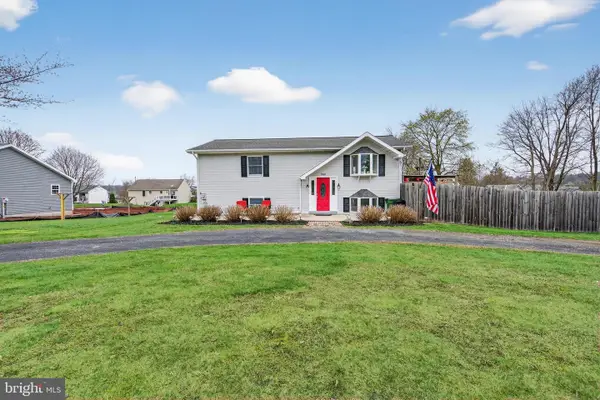 1360 Stag Dr, AUBURN, PA 17922