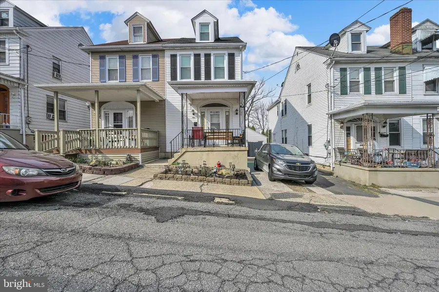 9 N 22nd St, Pottsville, PA 17901 - #2