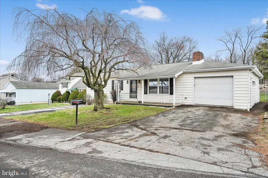 555 S Garfield Ave, Frackville, PA 17931 - #2