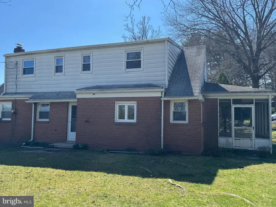 74 Hickory St, Schuylkill Haven, PA 17972 - #3