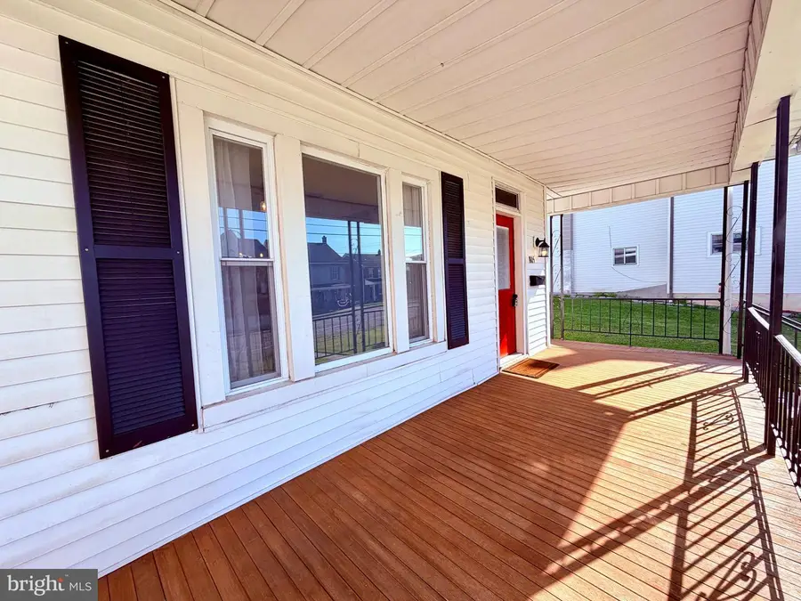 805 E Grand Ave, Tower City, PA 17980 - #3