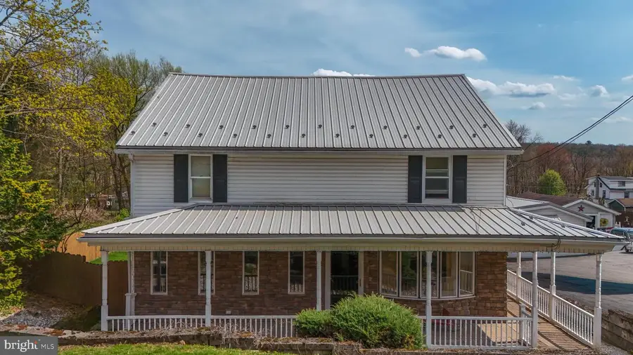 194 Roosevelt Dr, Morea, PA 17948 - #2