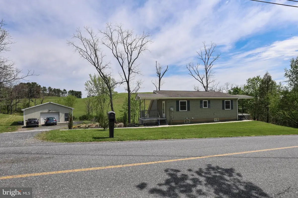 519 Old Forge Rd, Pine Grove, PA 17963 - #1