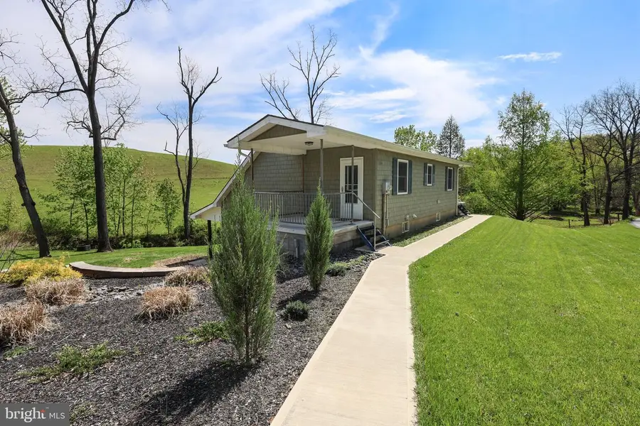 519 Old Forge Rd, Pine Grove, PA 17963 - #3