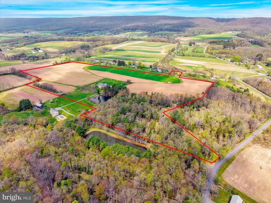 111 Church Rd, Schuylkill Haven, PA 17972 - #3