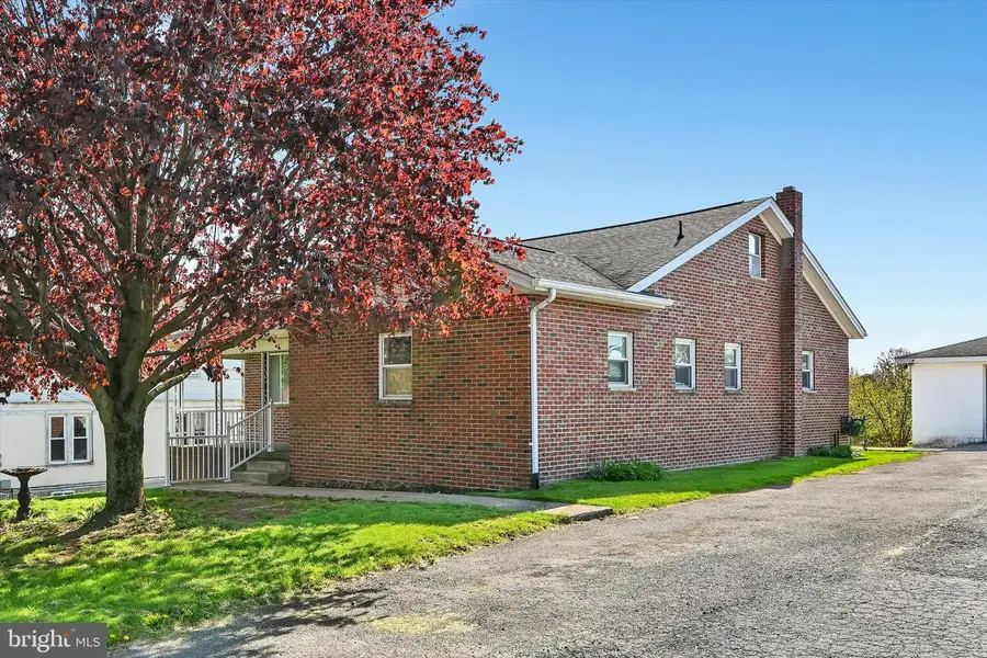 305 S Good Spring Rd, Hegins, PA 17938 - #3