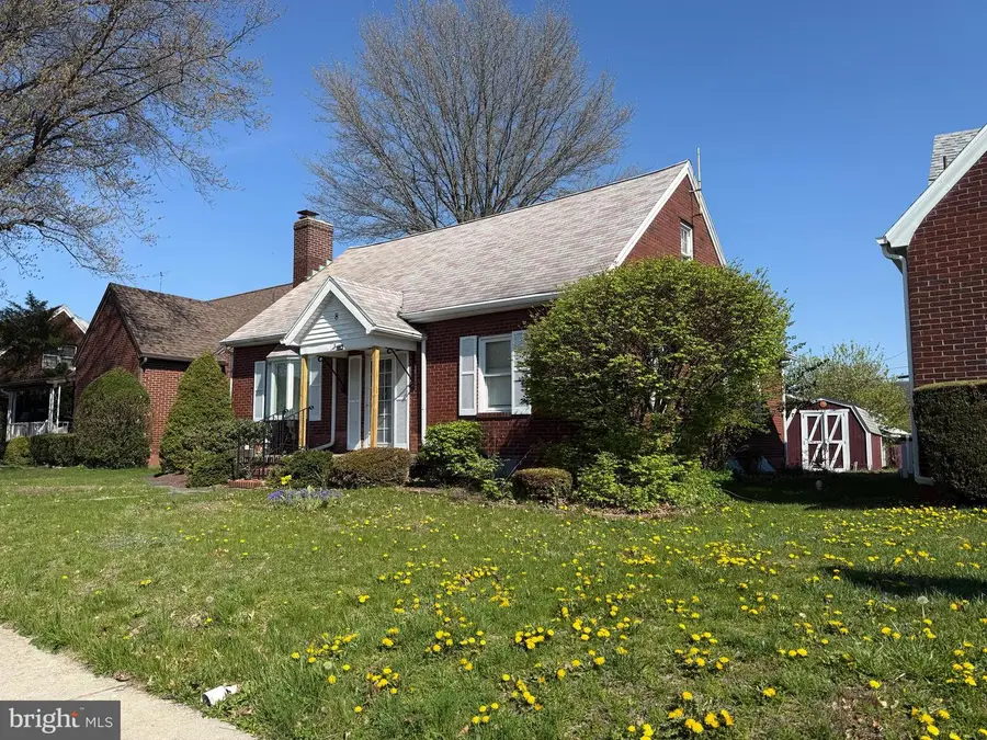 8 Meadow Ave, Tamaqua, PA 18252 - #3