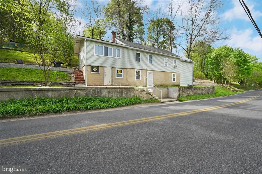 177 W 2nd Mountain Rd, Pottsville, PA 17901 - #2