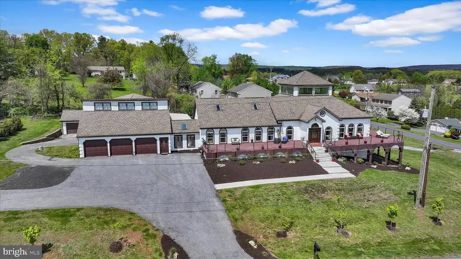 1076 Indian Cv, Auburn, PA 17922 - #3