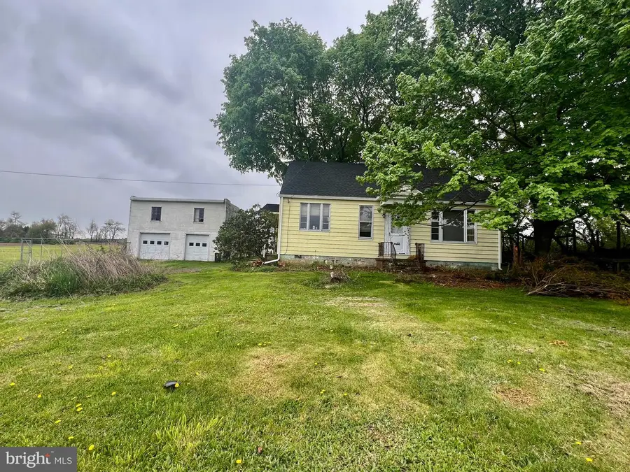 280 Fairview St, Tamaqua, PA 18252 - #2