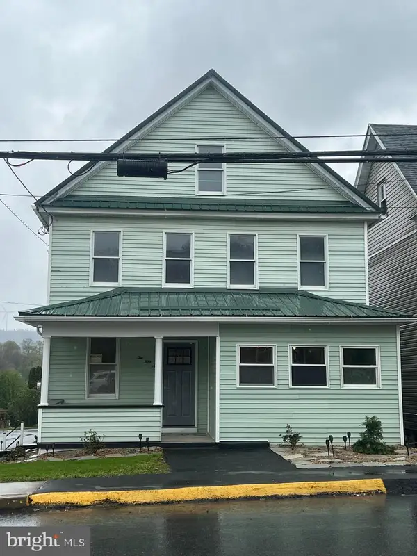 256 W Main St, RINGTOWN, PA 17967