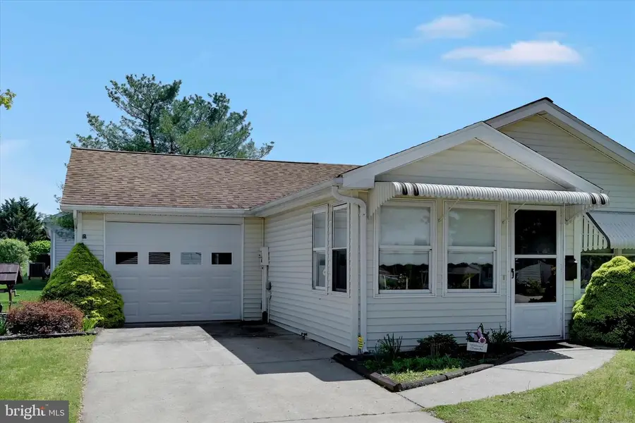 545 Honeysuckle Ct, Pine Grove, PA 17963 - #2